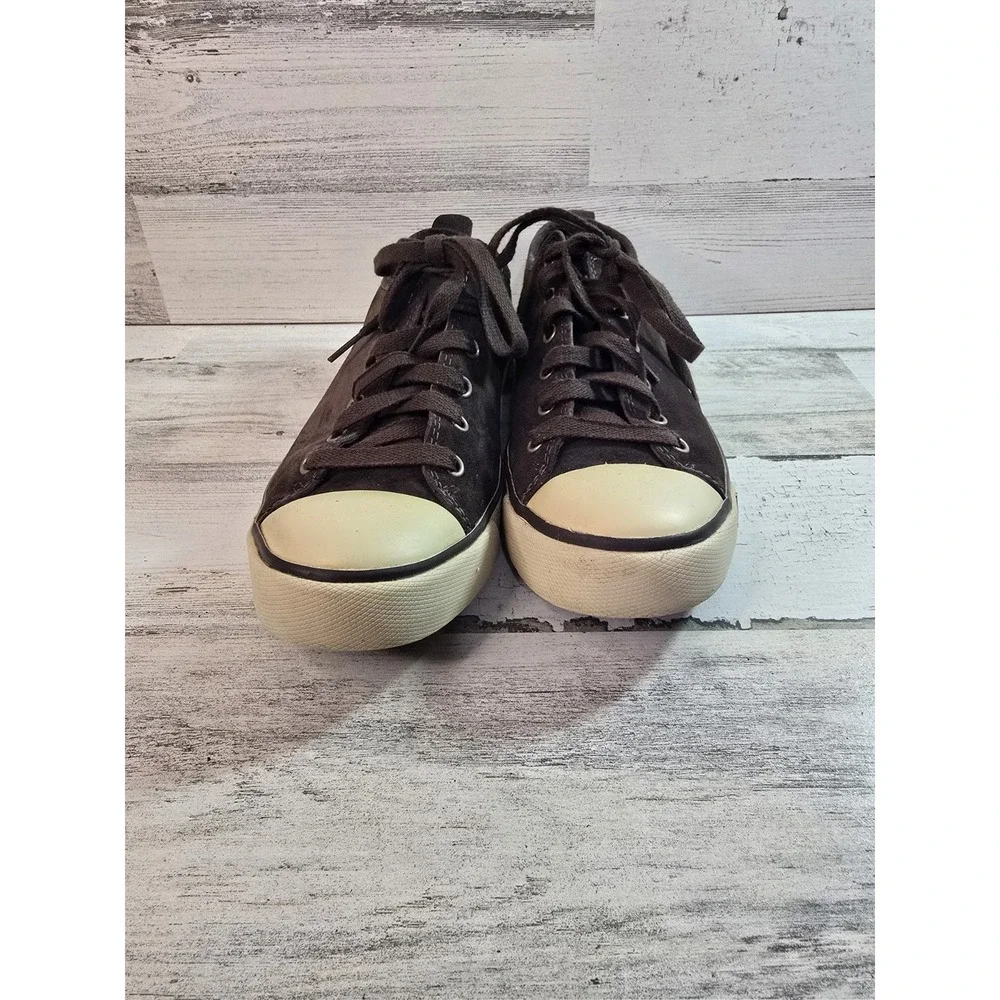 UGG‎ Australia 1888 Brown Suede Shearling Lined Low Top Sneakers Mens 7 Womens 9